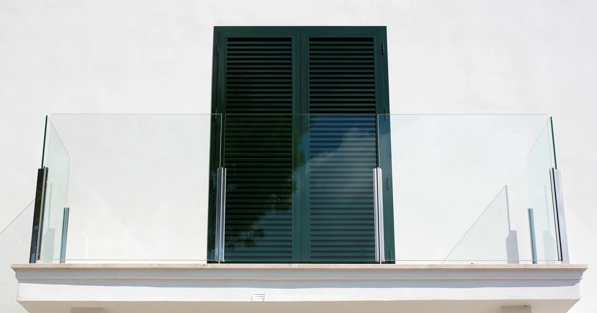 Windowed Door Ideas - GarageDoorAdjust