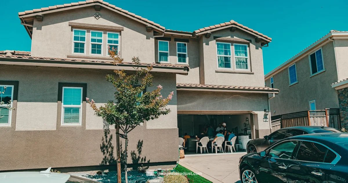 Garage Door Fix Garage Door Fix - GarageDoorAdjust
