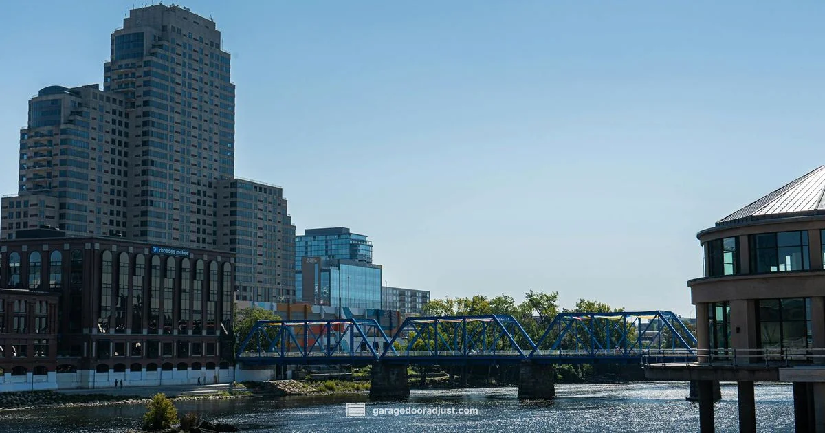 Grand Rapids Door Repair - GarageDoorAdjust